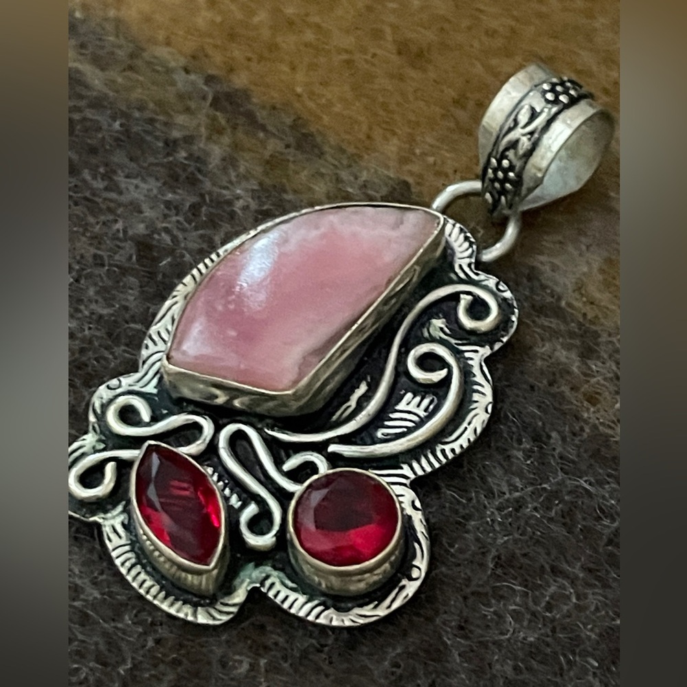 925 sterling silver pink RHODOCHROSITE and red garnet pendant necklace fashion